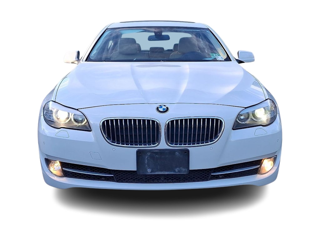 Thumbnail: 2012 BMW 5 Series - 6