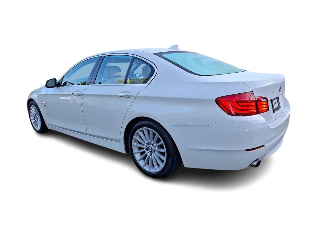 Thumbnail: 2012 BMW 5 Series - 4