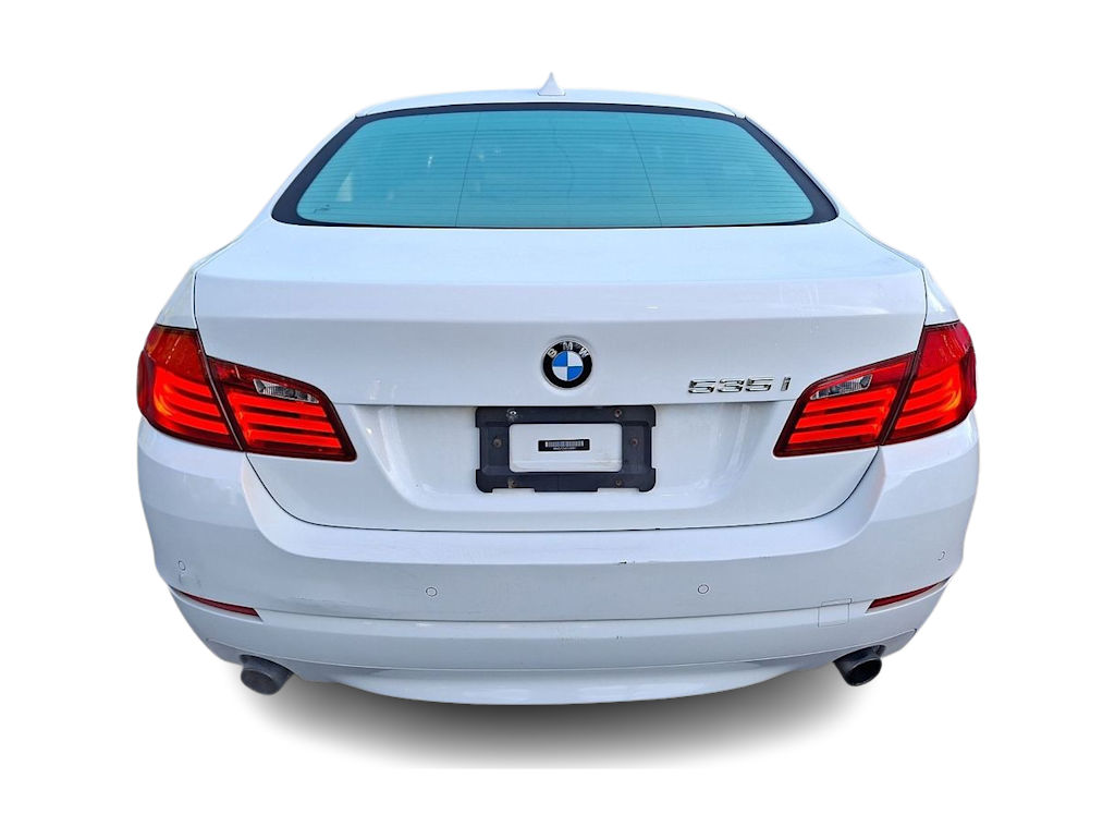 Thumbnail: 2012 BMW 5 Series - 5