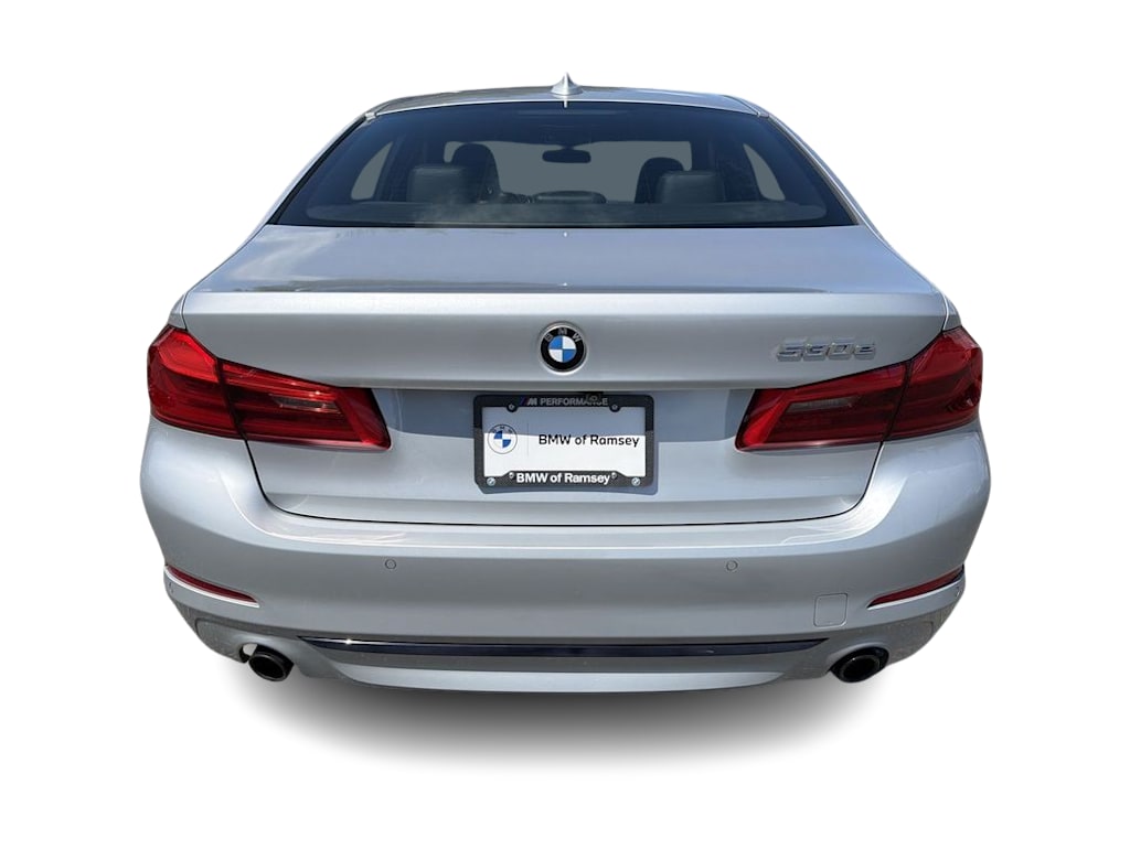 Thumbnail: 2018 BMW 5 Series - 26