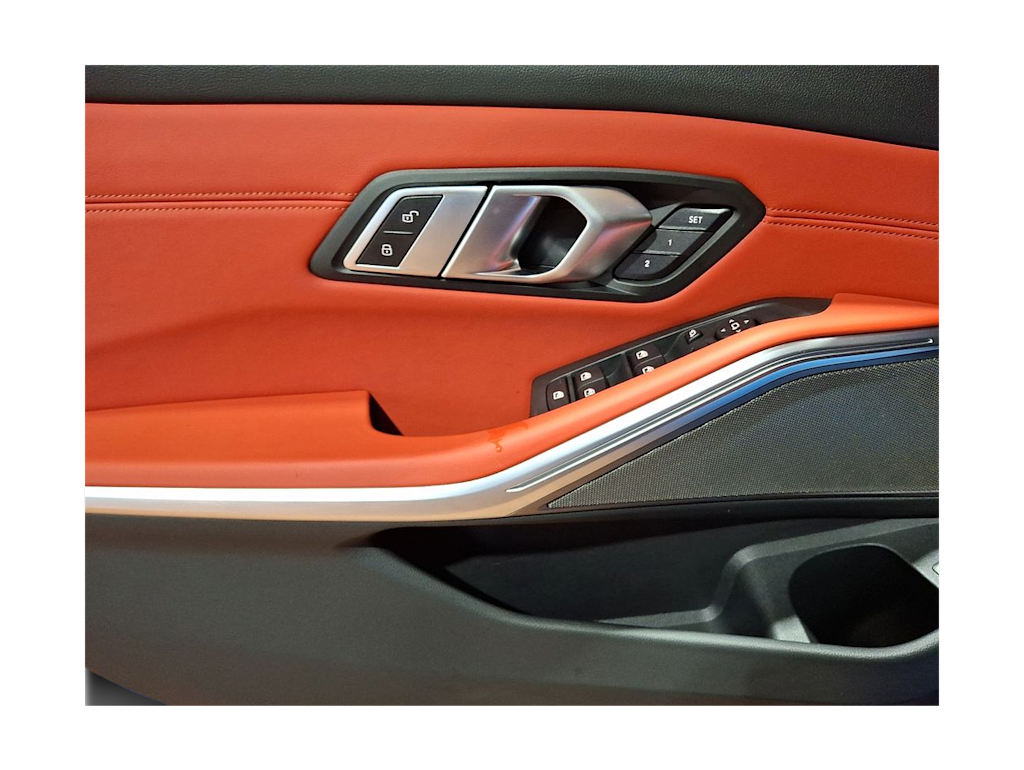 Thumbnail: 2022 BMW M3 - 3