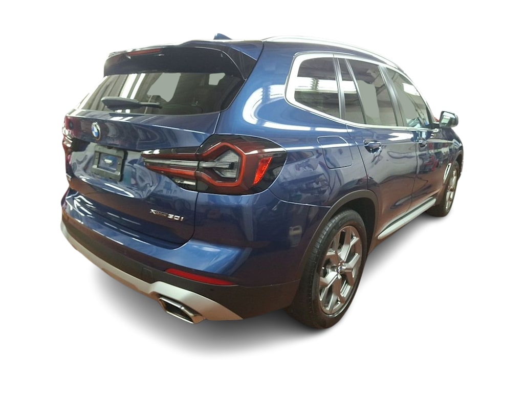 Thumbnail: 2022 BMW X3 - 16