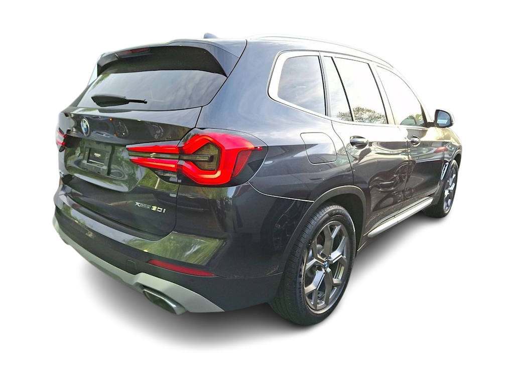 Thumbnail: 2023 BMW X3 - 14
