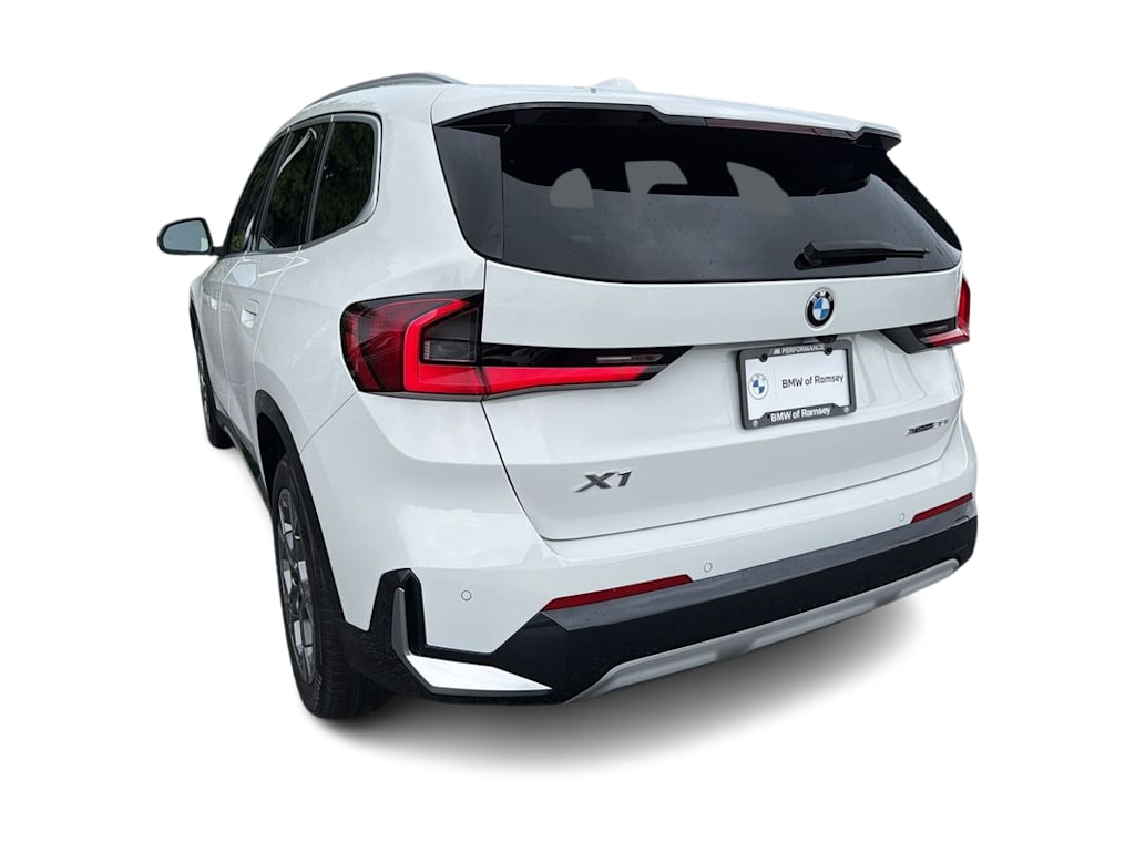 Thumbnail: 2024 BMW X1 - 26