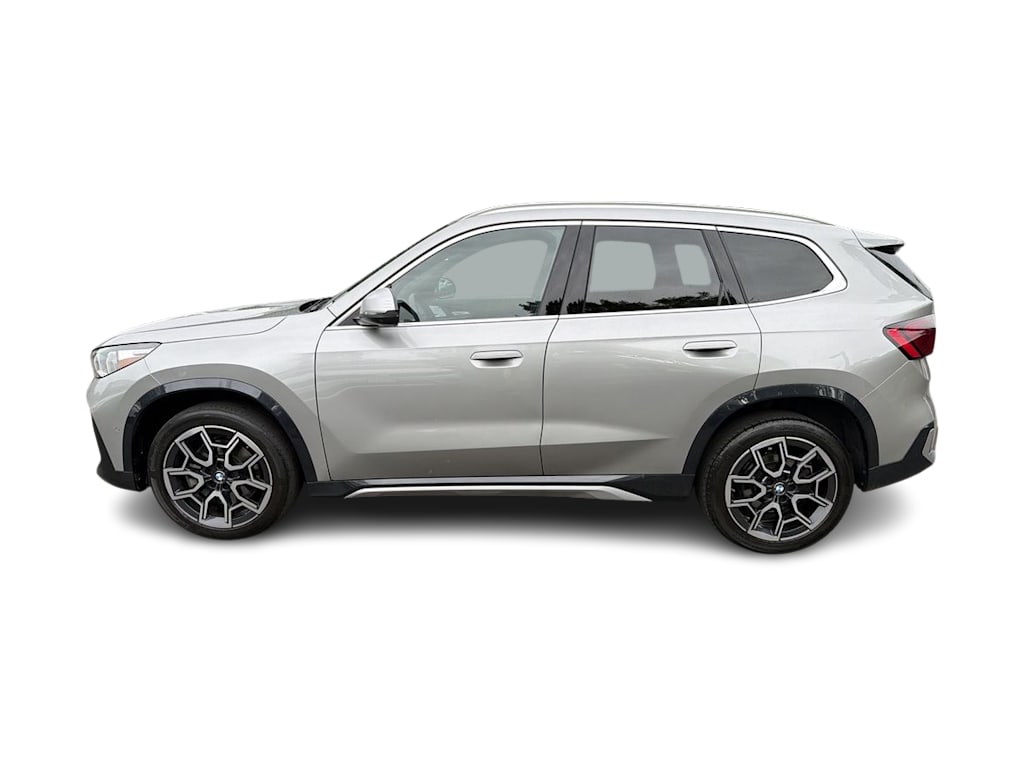 Thumbnail: 2023 BMW X1 - 23