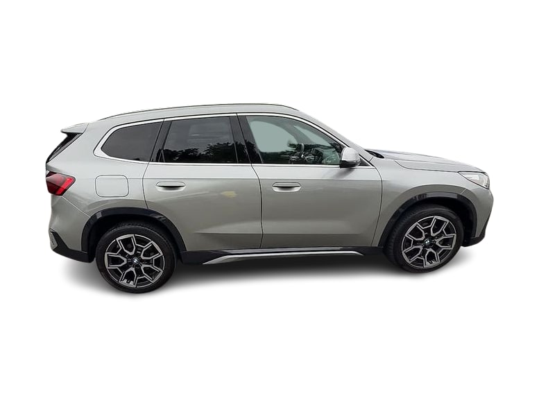 Thumbnail: 2023 BMW X1 - 22
