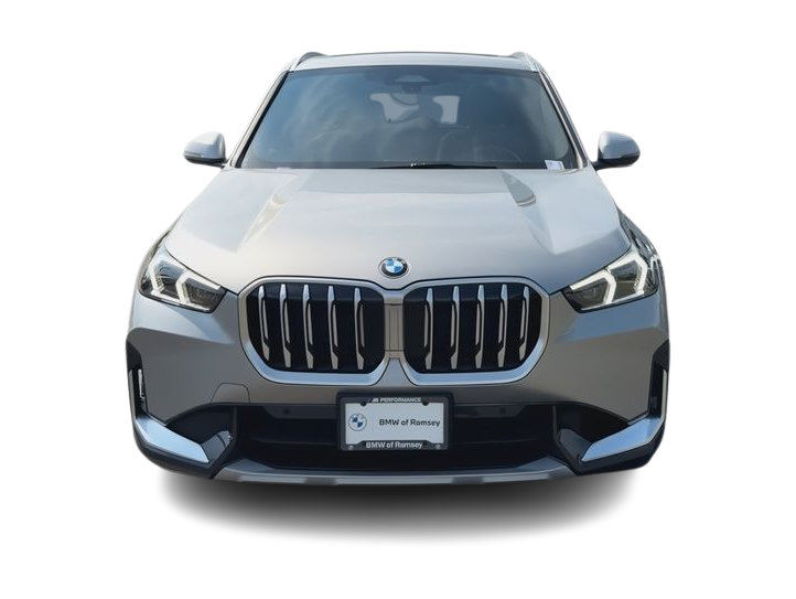Thumbnail: 2023 BMW X1 - 19