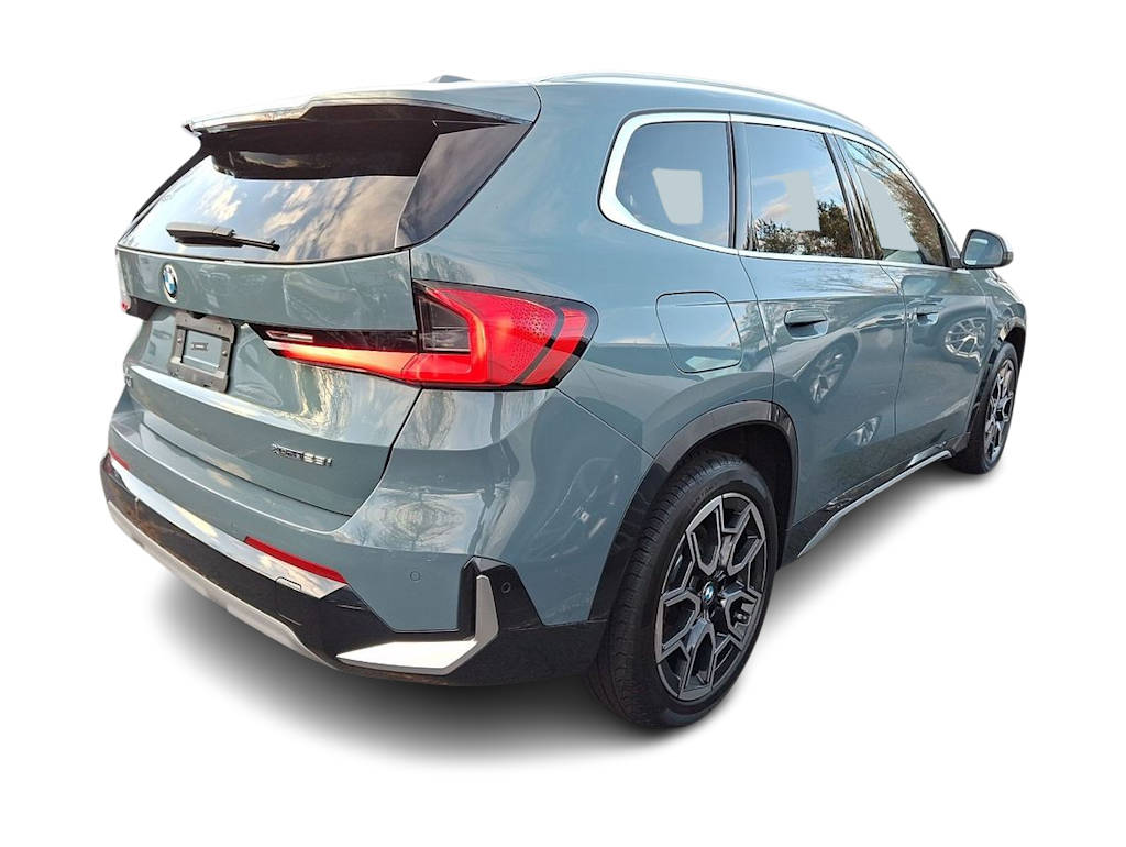 Thumbnail: 2024 BMW X1 - 12