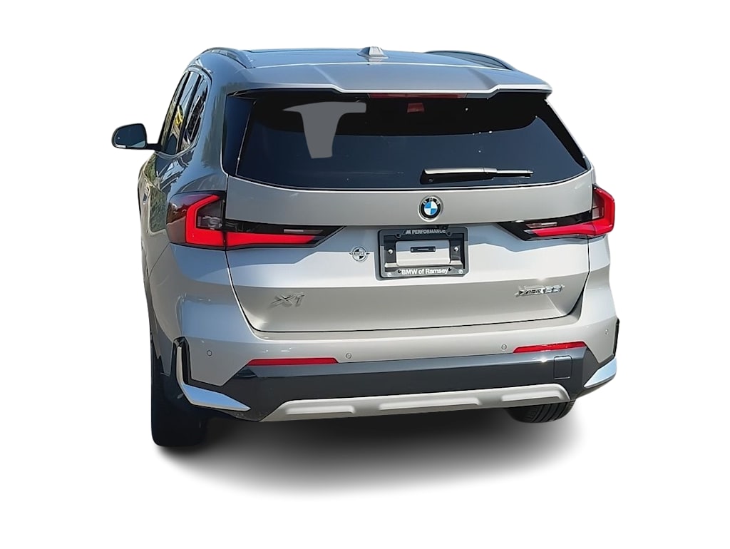 Thumbnail: 2026 BMW X1 - 5