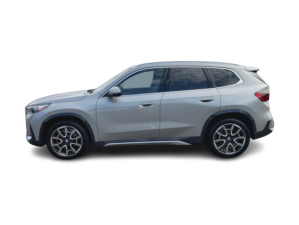 Thumbnail: 2026 BMW X1 - 3