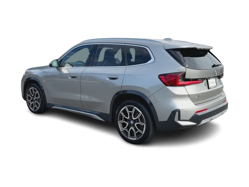 Thumbnail: 2026 BMW X1 - 4