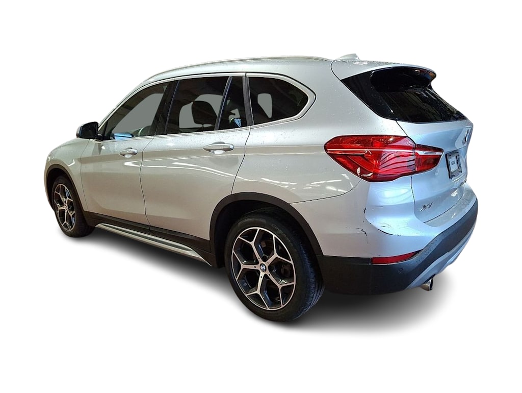 Thumbnail: 2019 BMW X1 - 3