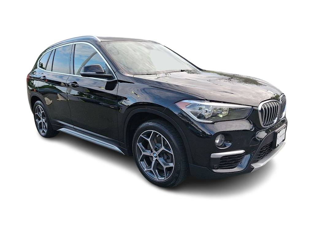 Thumbnail: 2019 BMW X1 - 14