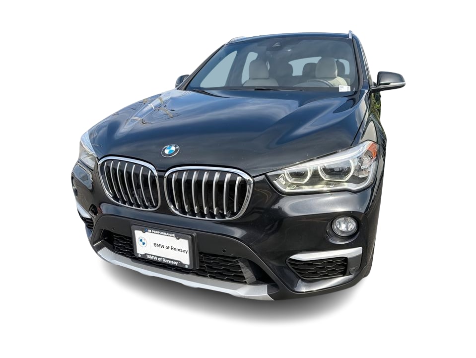 Thumbnail: 2017 BMW X1 - 6