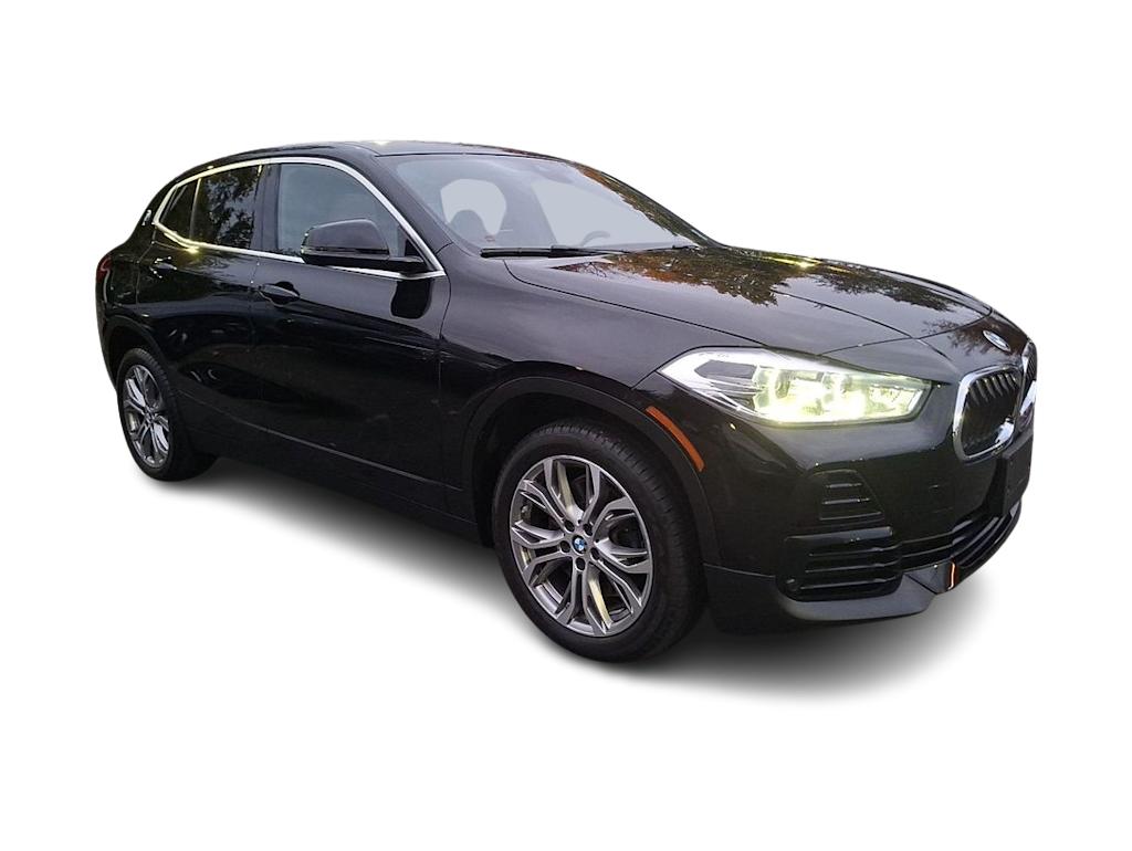 Thumbnail: 2022 BMW X2 - 14