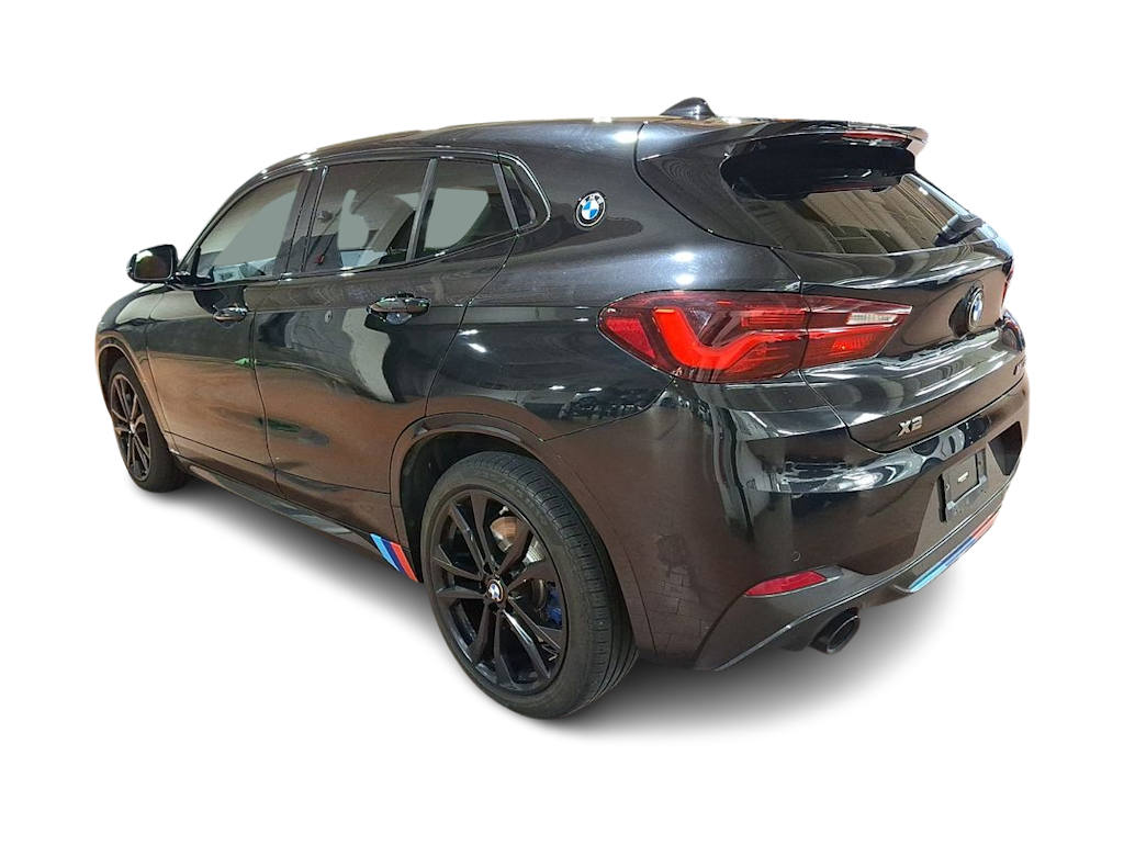 Thumbnail: 2022 BMW X2 - 2
