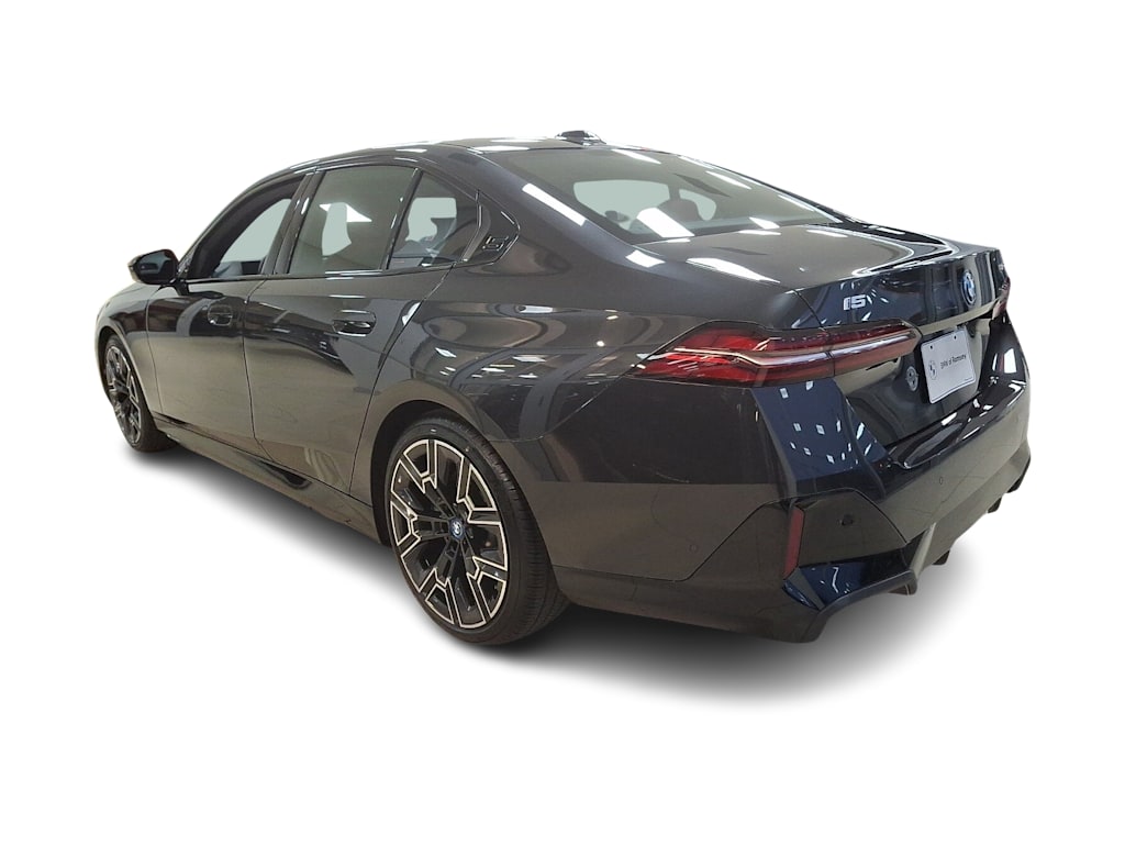Thumbnail: 2025 BMW i5 - 2