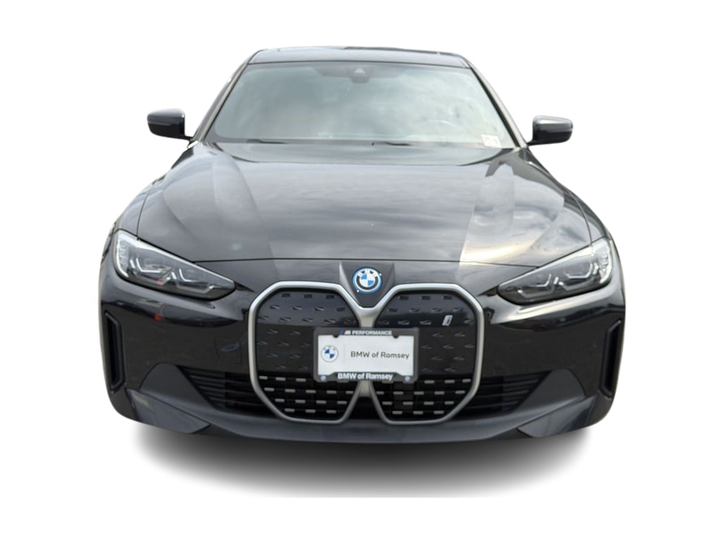 Thumbnail: 2023 BMW i4 - 27