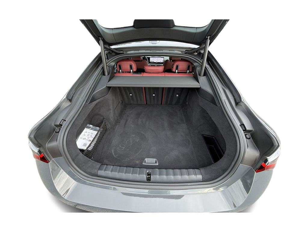 Thumbnail: 2024 BMW i4 - 17
