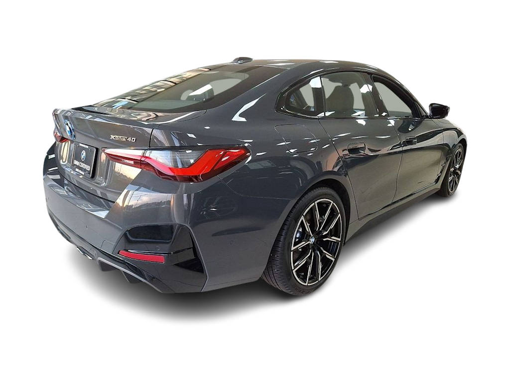 Thumbnail: 2025 BMW i4 - 14