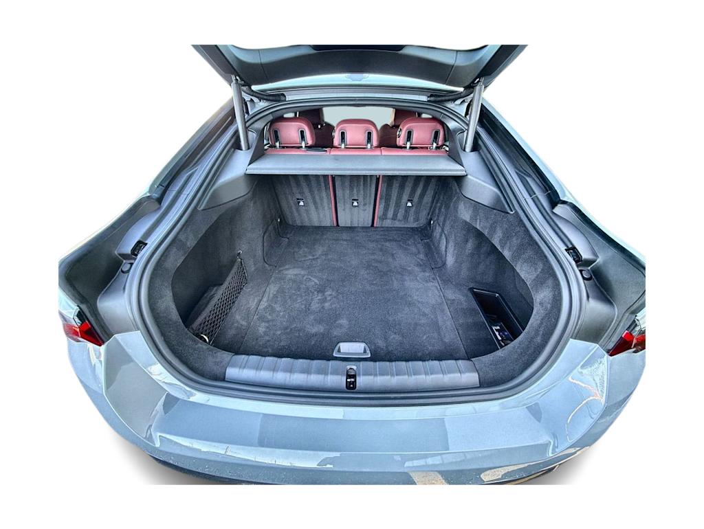 Thumbnail: 2024 BMW i4 - 17