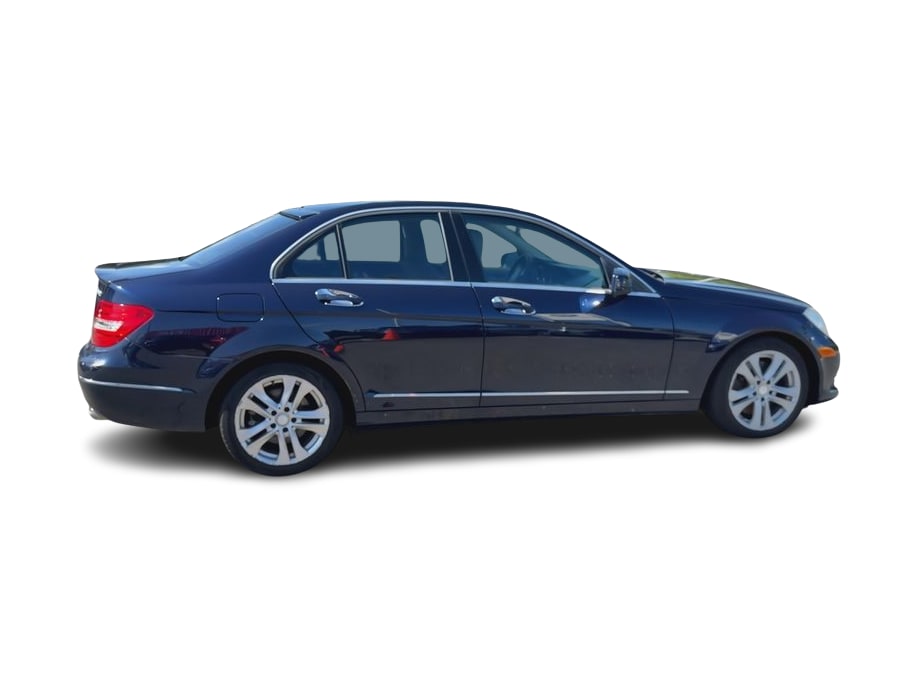 Thumbnail: 2013 Mercedes-Benz C-Class - 23