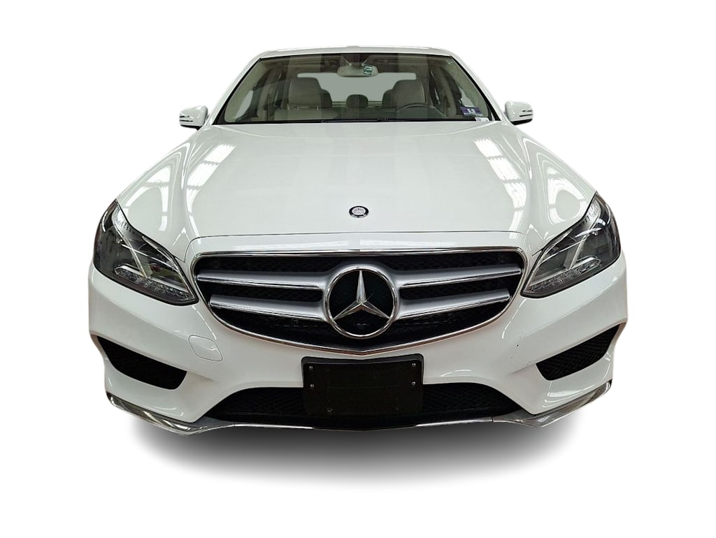 Thumbnail: 2014 Mercedes-Benz E-Class - 6