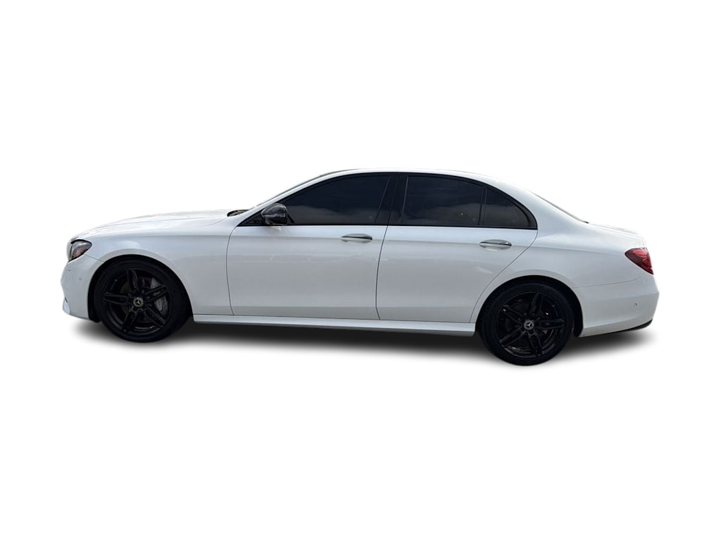 Thumbnail: 2019 Mercedes-Benz E-Class - 25