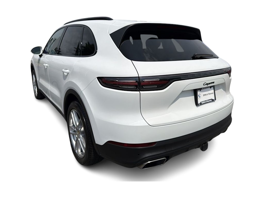 Thumbnail: 2023 Porsche Cayenne - 25