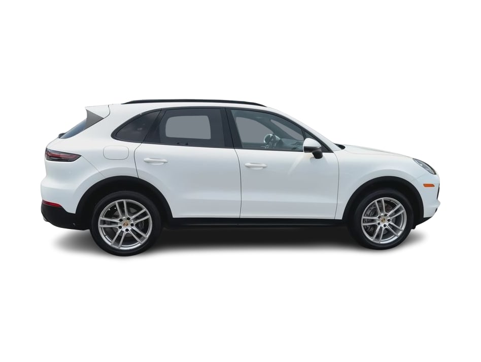 Thumbnail: 2023 Porsche Cayenne - 23