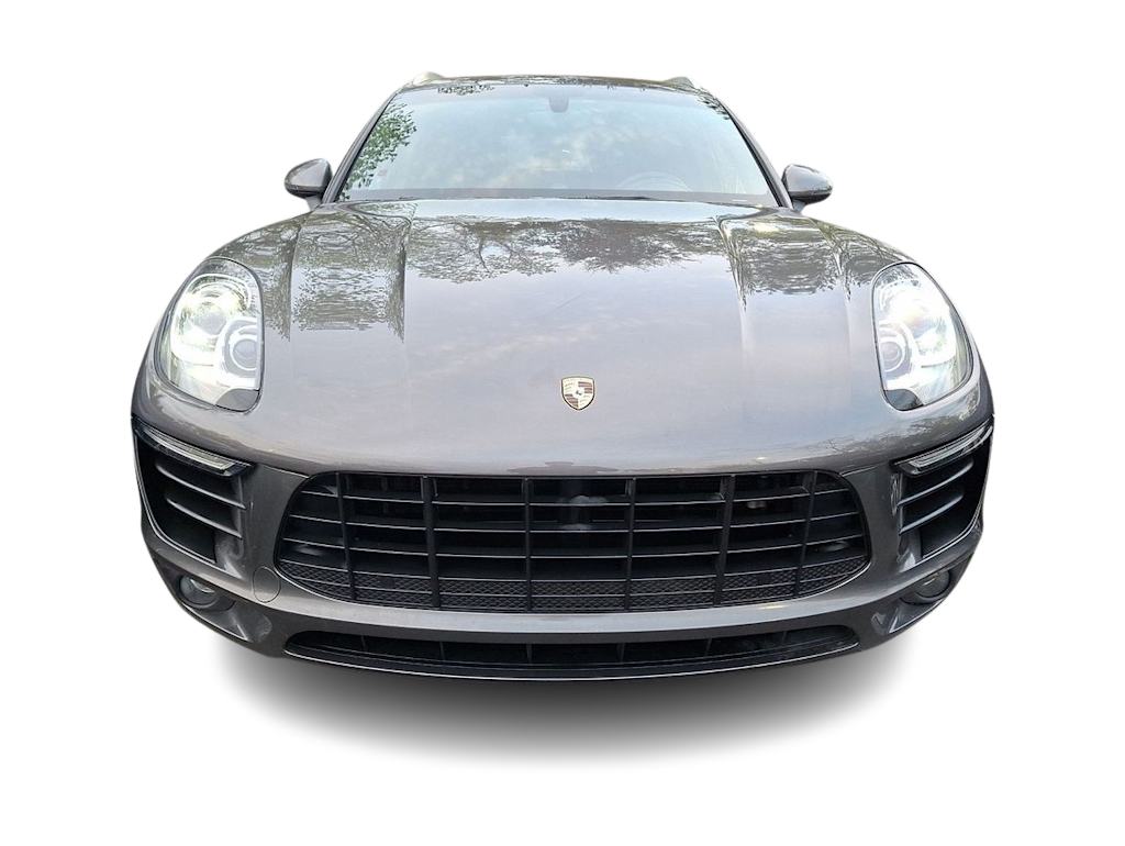 Thumbnail: 2016 Porsche Macan - 4