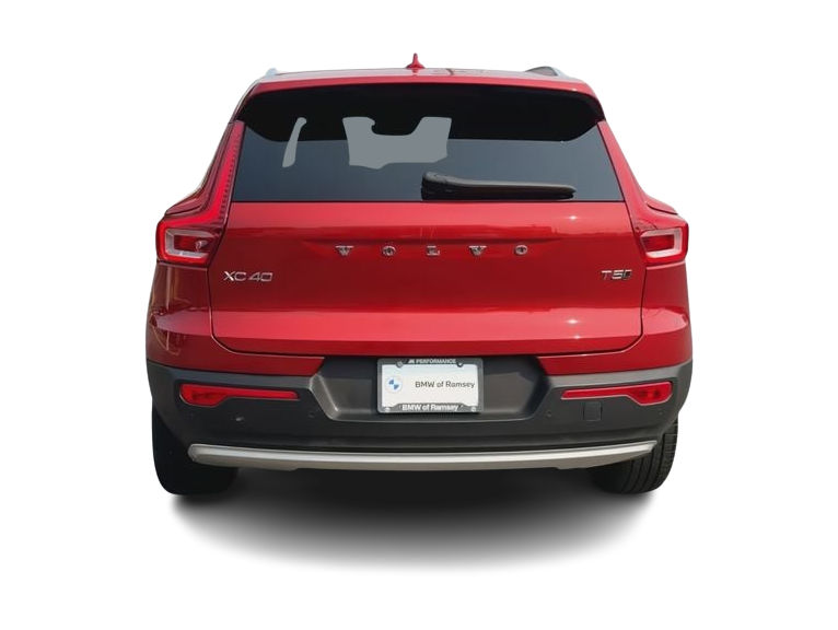 Thumbnail: 2021 Volvo XC40 - 5