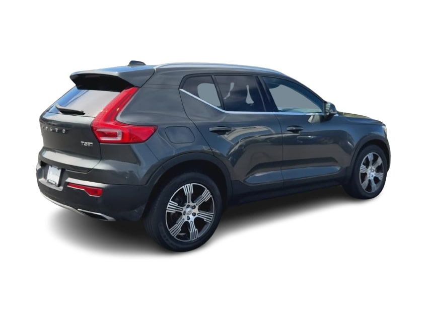 Thumbnail: 2019 Volvo XC40 - 22