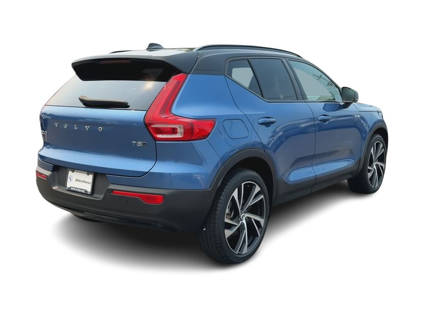Thumbnail: 2021 Volvo XC40 - 23