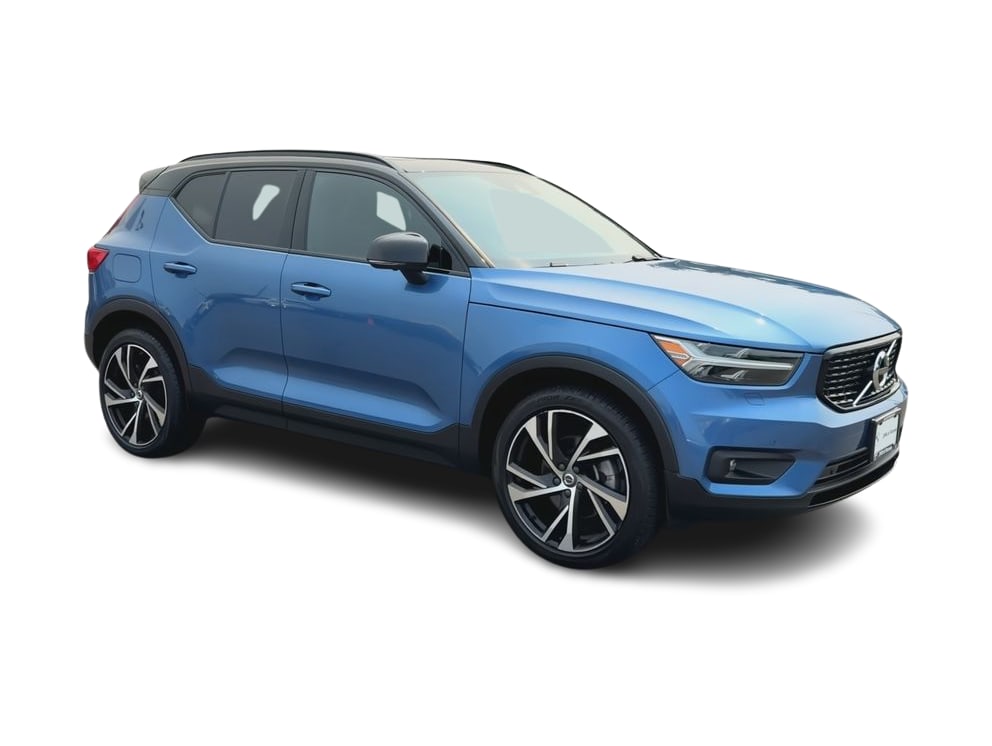 Thumbnail: 2021 Volvo XC40 - 20