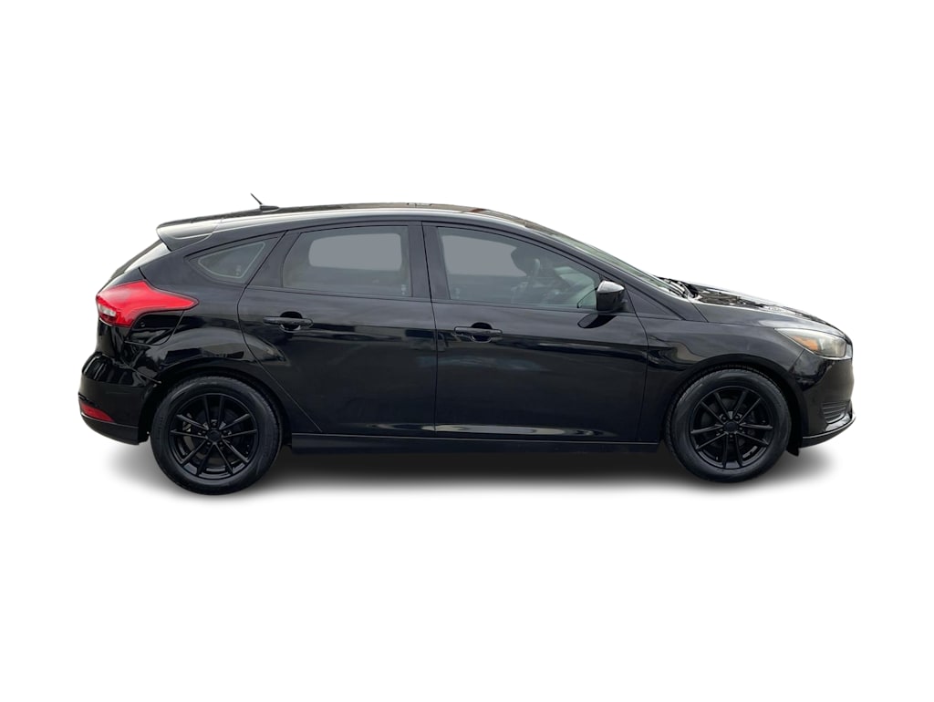Thumbnail: 2018 Ford Focus - 18