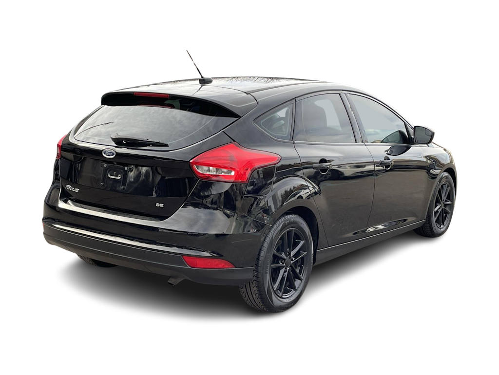 Thumbnail: 2018 Ford Focus - 17