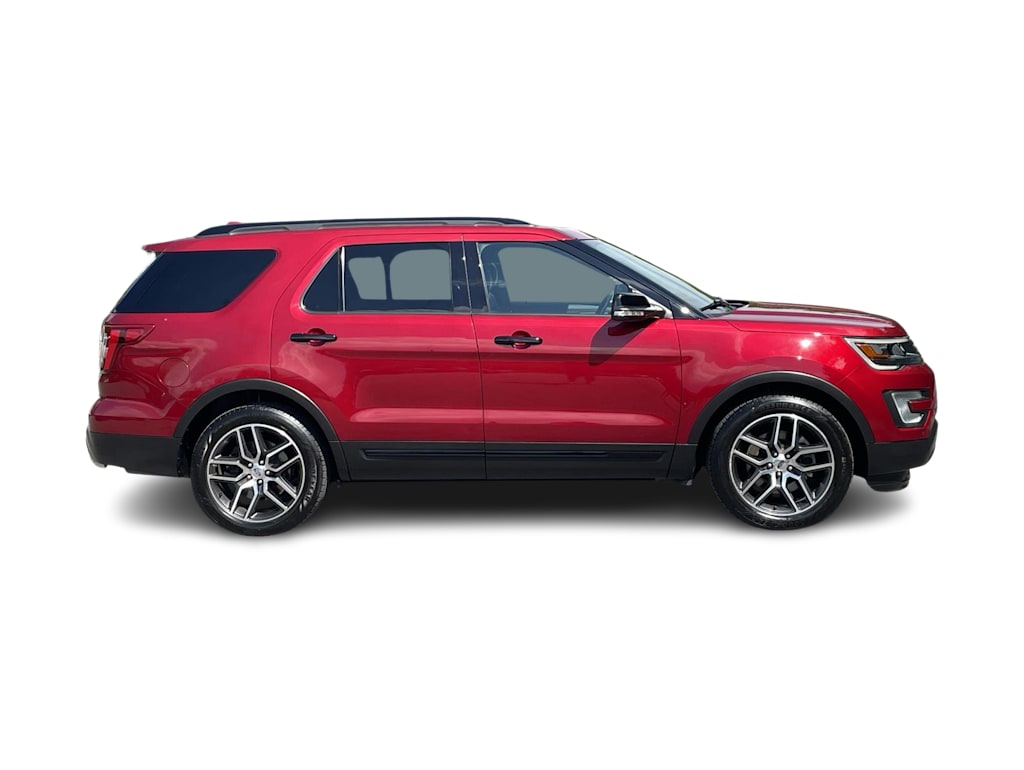 Thumbnail: 2016 Ford Explorer - 18