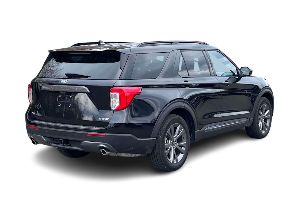 Thumbnail: 2023 Ford Explorer - 9