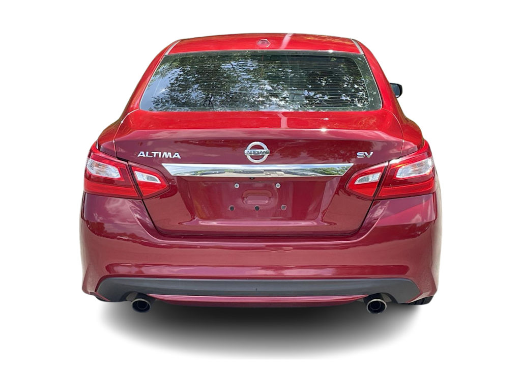 Thumbnail: 2017 Nissan Altima - 4