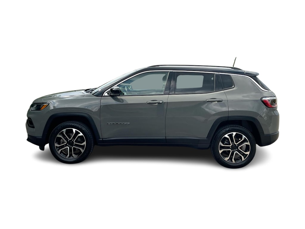 Thumbnail: 2022 Jeep Compass - 3