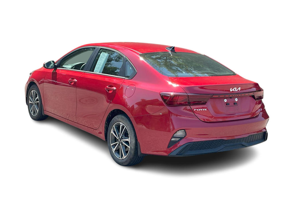 Thumbnail: 2023 Kia Forte - 4