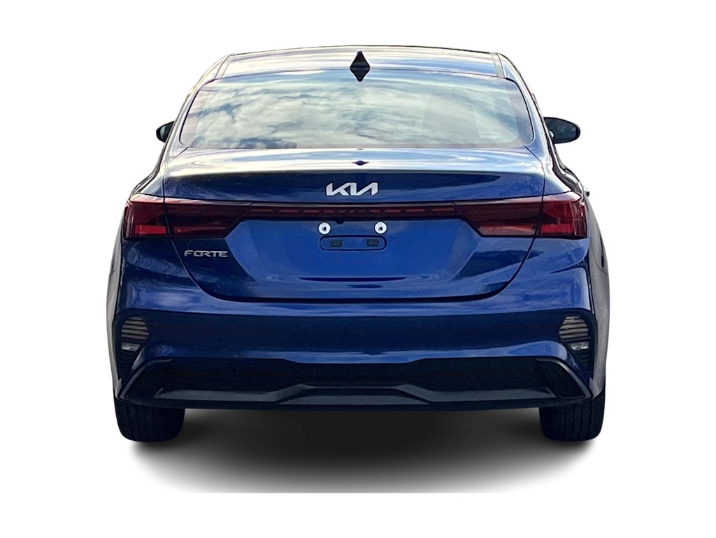 Thumbnail: 2023 Kia Forte - 5