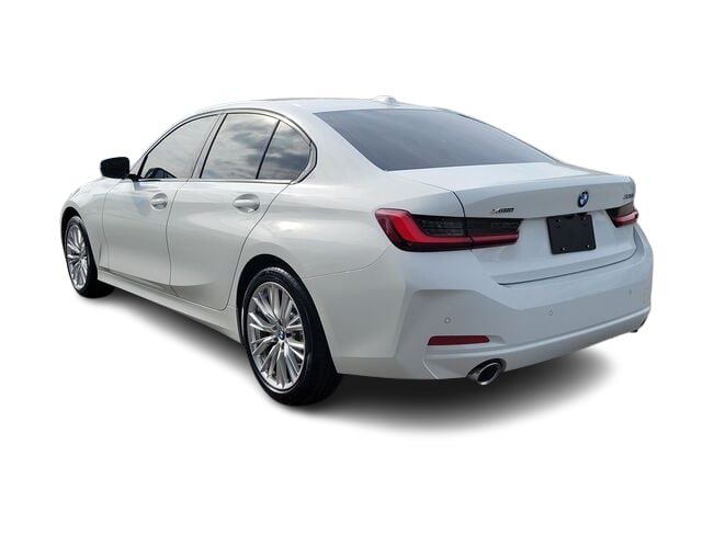 2023 BMW 3 Series 330xi 3