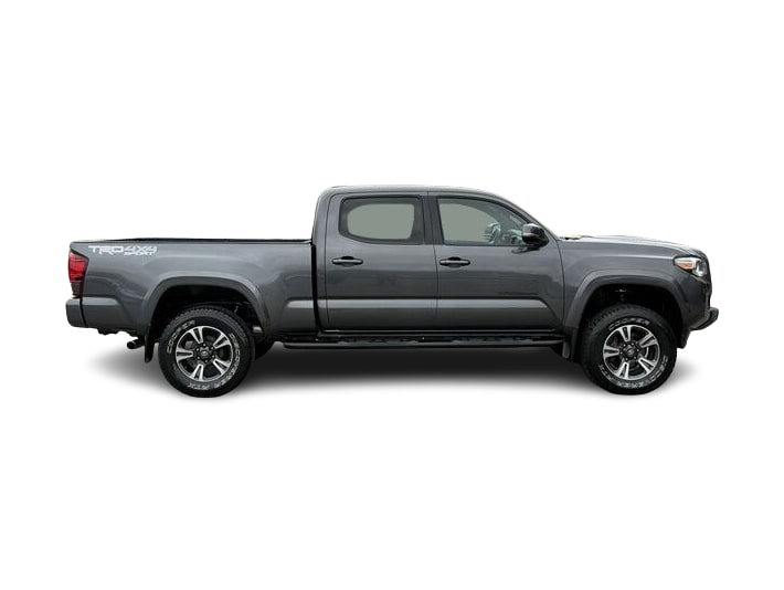 2018 Toyota Tacoma SR5 19