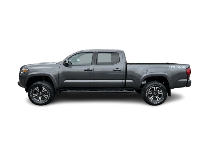 2018 Toyota Tacoma SR5 3