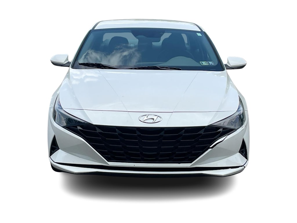 Thumbnail: 2022 Hyundai Elantra - 3
