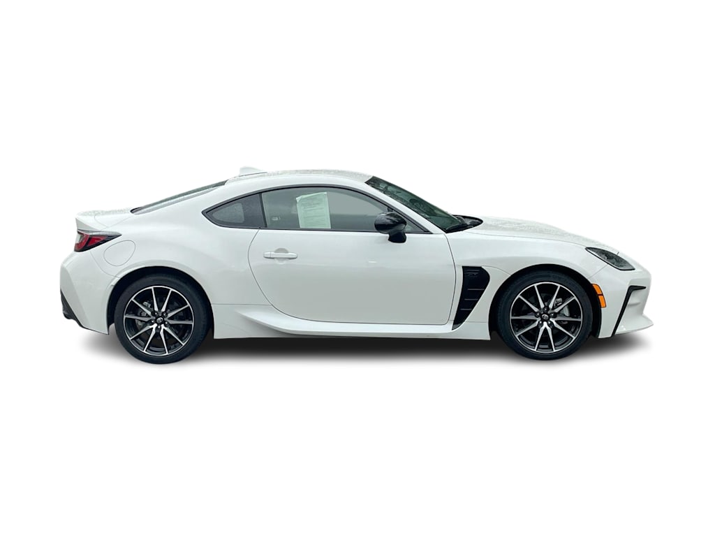 Thumbnail: 2024 Toyota GR86 - 14