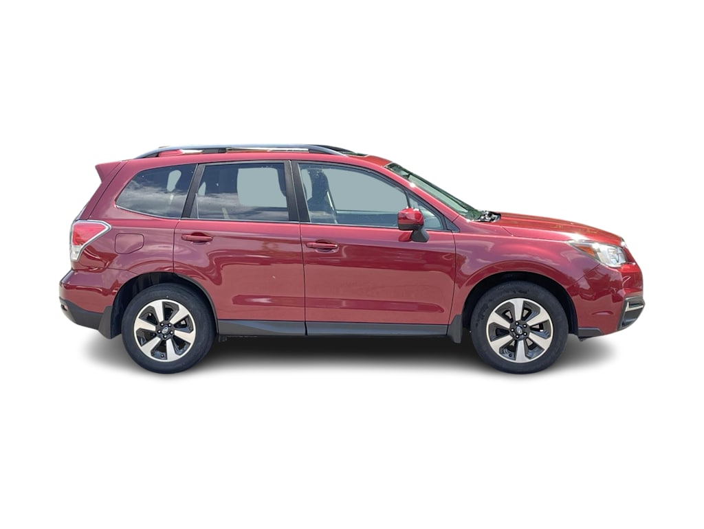 Thumbnail: 2017 Subaru Forester - 19