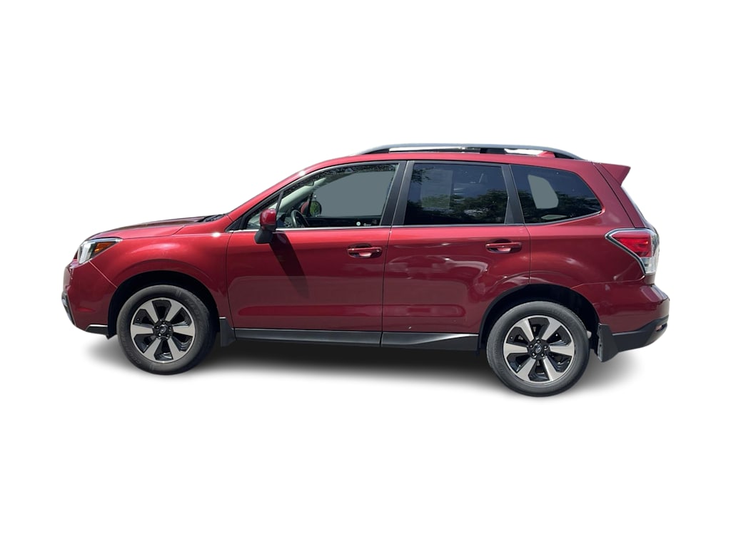 Thumbnail: 2017 Subaru Forester - 3